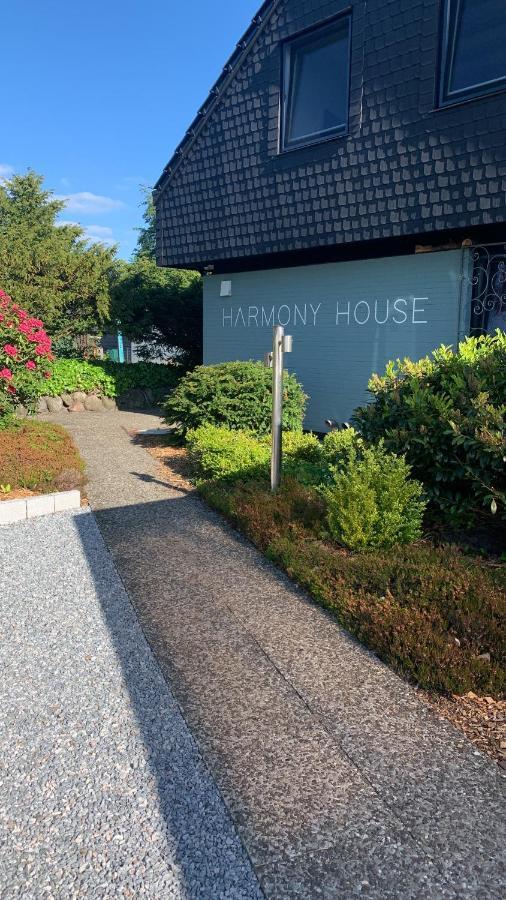 מלון האנדוויט Harmony House מראה חיצוני תמונה